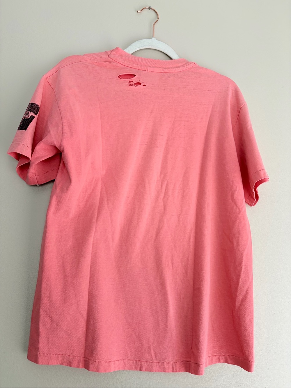 True Vintage worn Coca Cola Pink 'Zoo Run '92' Graphic Tee - Picture 5 of 7